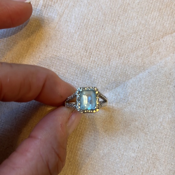 Jewelry - Aqua marine birthstone ring size 8